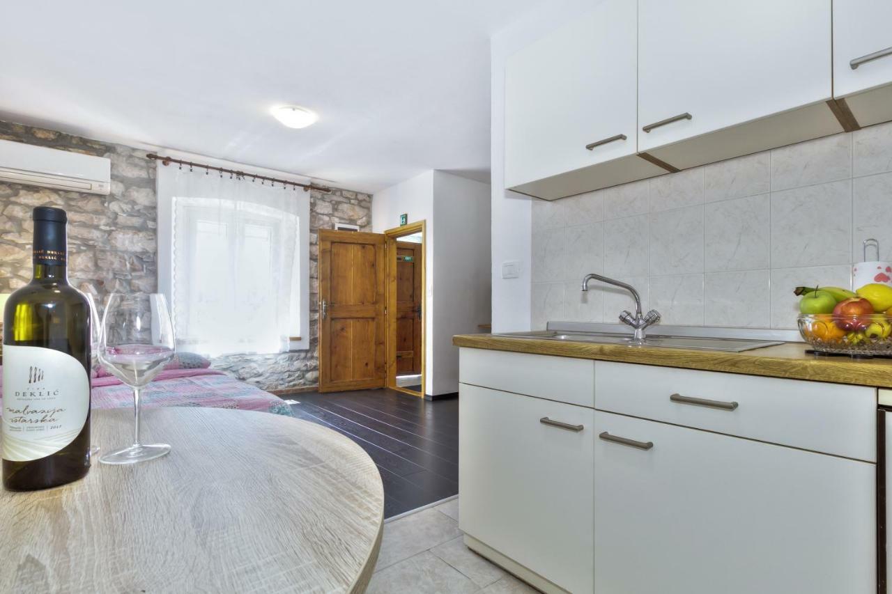 Apartmani Anna Umag Exterior photo